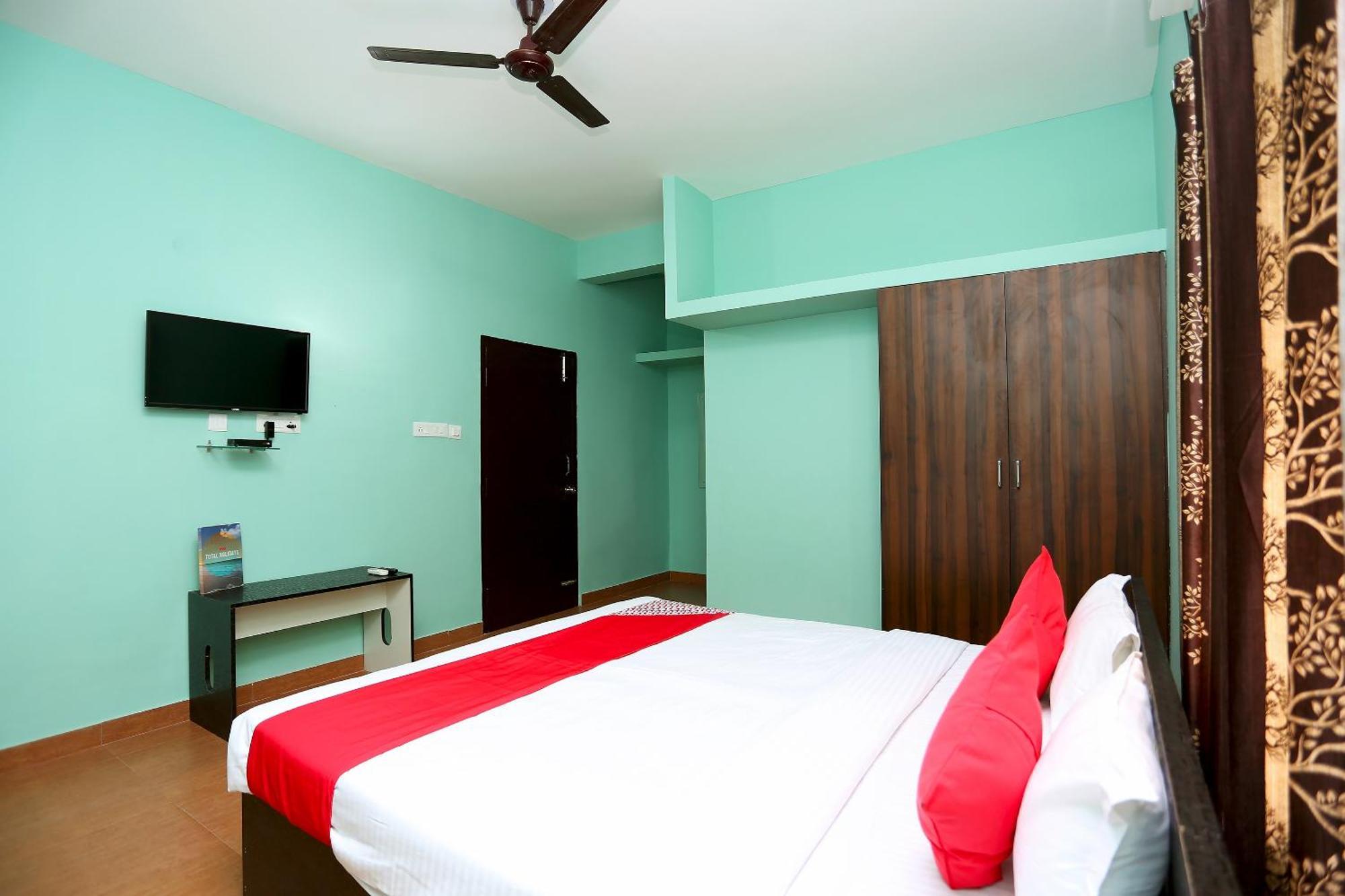 Oyo 17276 The Maple Tree Hotels Bhubaneswar Bagian luar foto