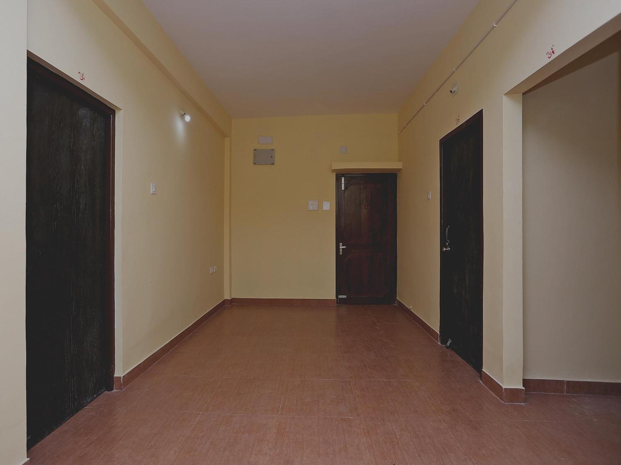 Oyo 17276 The Maple Tree Hotels Bhubaneswar Bagian luar foto