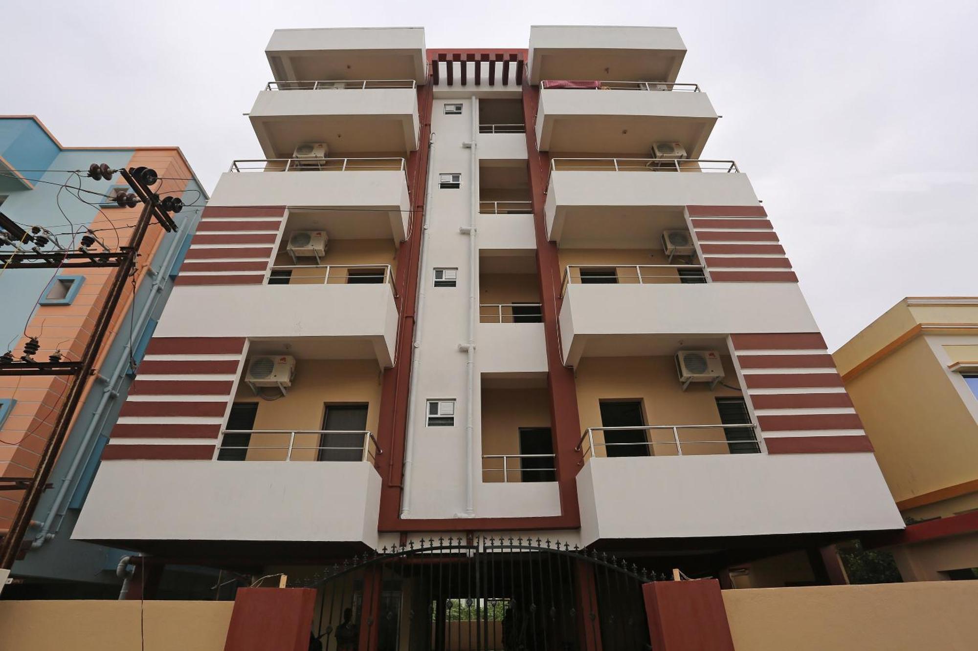 Oyo 17276 The Maple Tree Hotels Bhubaneswar Bagian luar foto